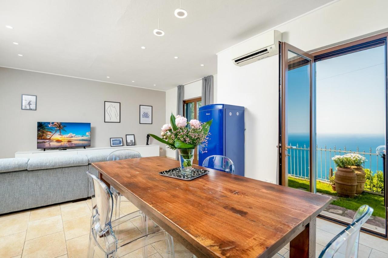 Orizzonte Damare Apartment โวลัสตรา ภายนอก รูปภาพ