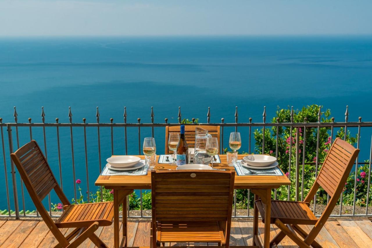Orizzonte Damare Apartment โวลัสตรา ภายนอก รูปภาพ